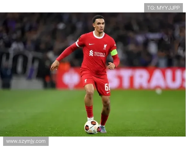 特伦特·亚历山大-阿诺德:足球场上的现代进攻型边后卫典范与战术革新者 特伦特·亚历山大-阿诺德:足球场上的现代进攻型边后卫典范与战术革新者